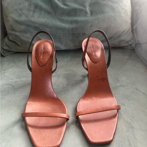 Saint Laurent OpyumCognac Brown Leather Square-Toe Slingback Sandals